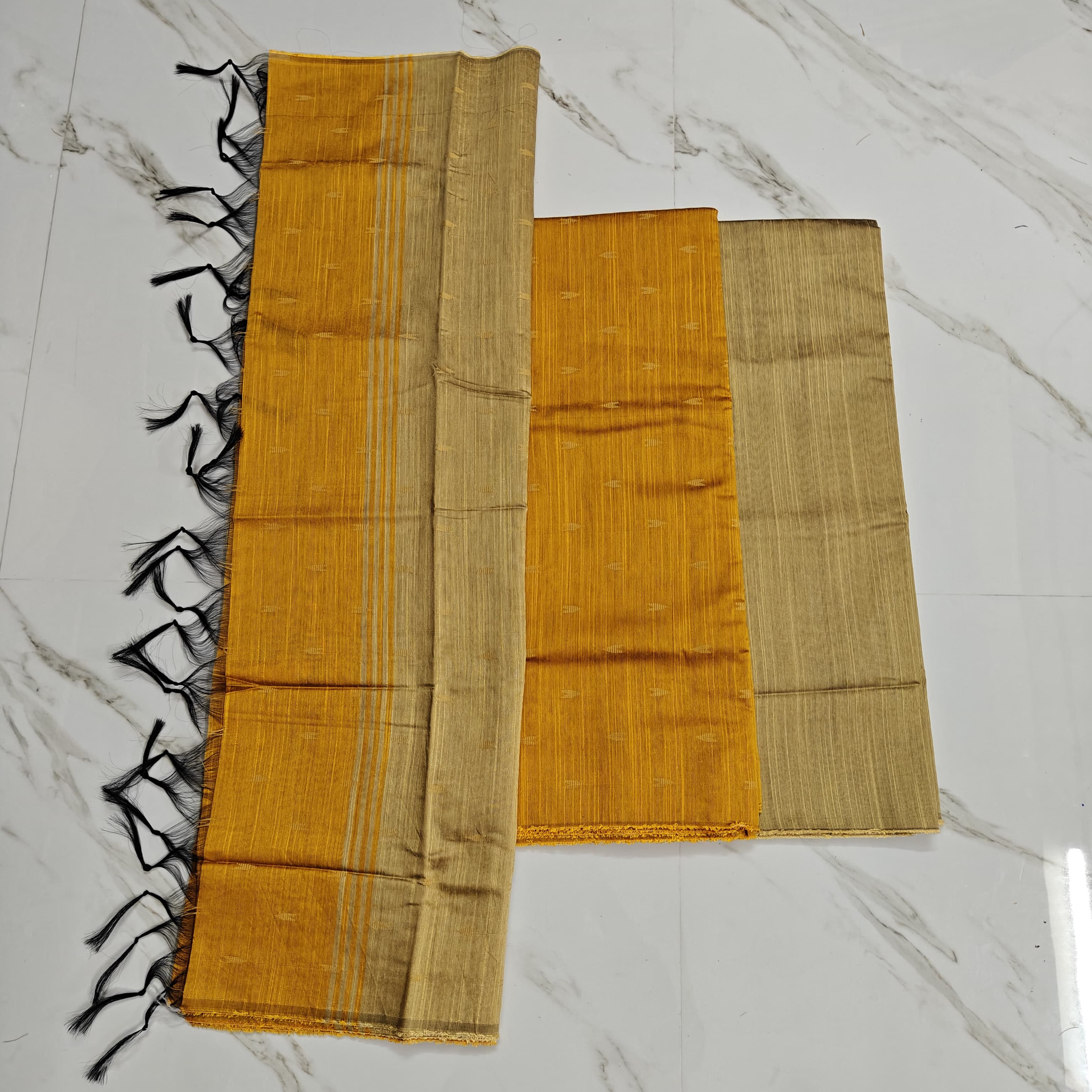 Raw silk chudi material - Gold sets ( arrow )